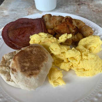 Eggty 8 Cafe - Two 2 Eggs Your Way - American Near Me - Fort Lee, New Jersey Eggty 8 Cafe - Two 2 Eggs Your Way - American Near Me - Fort Lee, New Jersey