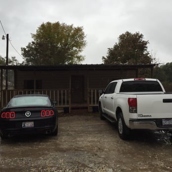 Larry's Country Style BBQ - Restaurant Entrance - Barbeque Near Me - Madisonville, Texas Larry's Country Style BBQ - Restaurant Entrance - Barbeque Near Me - Madisonville, Texas