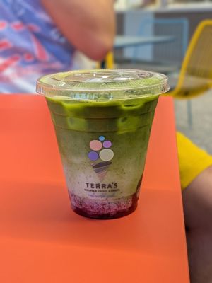 Terra’s Ice Cream Coffee & Sweets