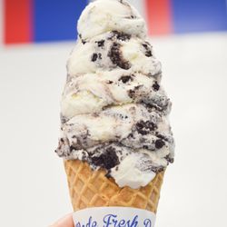 Handel's Homemade Ice Cream - Cookies & Cream Ice Cream