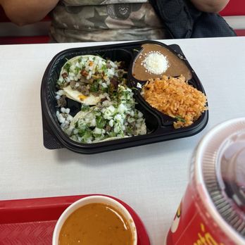 Tacos Gavilan - Taco plate with rice and beans - Tacos Near Me - Azusa, California