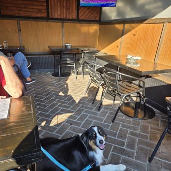 Bedford Falls - Charleston - Like this space! - New American Near Me - Charleston, South Carolina