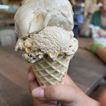 Village Scoop - Ice Cream & Frozen Yogurt Near Me - Chimney Rock, North Carolina Village Scoop - Ice Cream & Frozen Yogurt Near Me - Chimney Rock, North Carolina