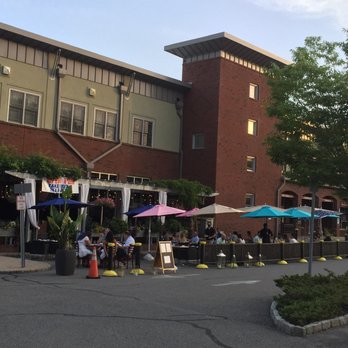 Moderne Barn Restaurant - Outdoor dining - New American Near Me - Armonk, New York Moderne Barn Restaurant - Outdoor dining - New American Near Me - Armonk, New York