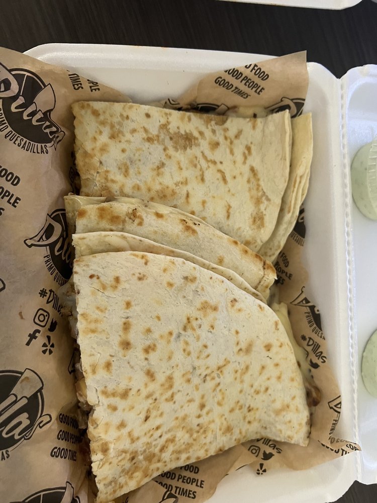 Dillas Quesadillas