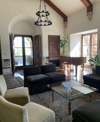 The Willows Historic Palm Springs Inn by null