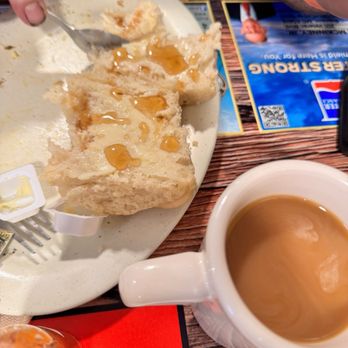 Branson Cafe - biscuit - American Near Me - Branson, Missouri
