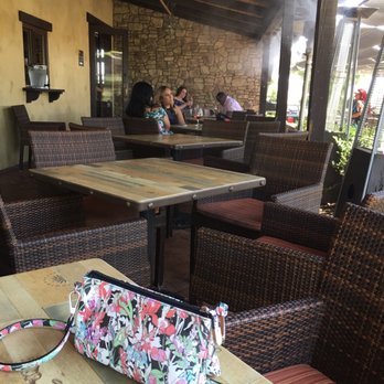 Flower Hill Bistro - Gastropubs Near Me - Temecula, California