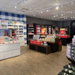 Bed Bath & Beyond