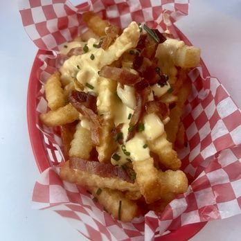 Hi-Lo Diner - Bacon Cheese Fries - Diners Near Me - Minneapolis, Minnesota