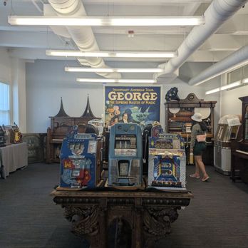 Art Love Salon - Art Galleries Near Me - Seattle, Washington Art Love Salon - Art Galleries Near Me - Seattle, Washington