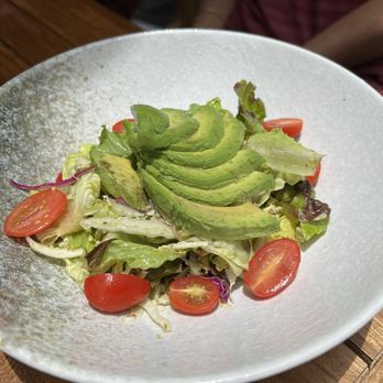 The Crouching Lion - Organic Salad with Avocado - Beer Bar Near Me - Kaaawa, Hawaii