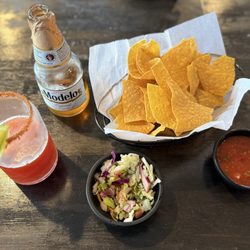 Perico's Lounge - Chips and salsa starts the meal !