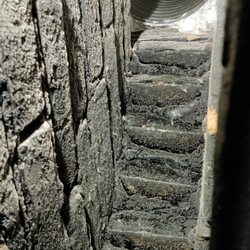 Cinderfella Chimney Sweep - smoke chamber ( before )