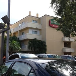 Courtyard Marriott on Cypress Creek Courtyard Marriott on Cypress Creek