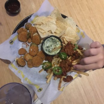 Buffalo Wild Wings - All star sampler (fried pickles, chips w artichoke dip, chicken tenders, chili cheese fries) $13 - Chicken Wings Near Me - Hermitage, Pennsylvania