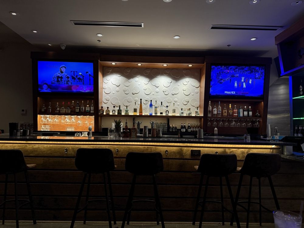 Lalo's Fine Mexican Cuisine