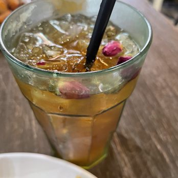 Eggcellent Cafe - Rose oolong - Coffee & Tea Near Me - Philadelphia, Pennsylvania