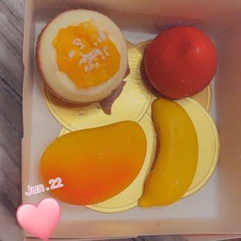 Macamochi - Mango, raspberry, banana and tropical - Bakeries Near Me - Pompano Beach, Florida Macamochi - Mango, raspberry, banana and tropical - Bakeries Near Me - Pompano Beach, Florida