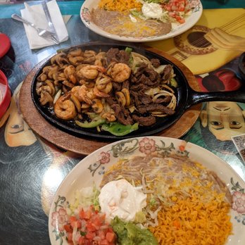 Fiesta Mexicana - Fajitas for two - Mexican Near Me - Moab, Utah