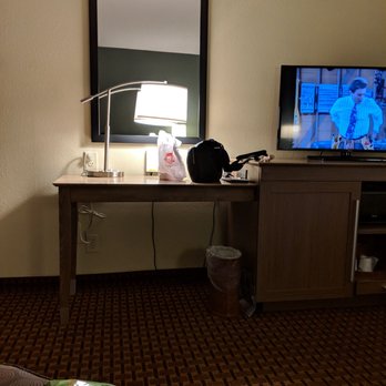 Hampton Inn Cincinnati Airport-North - Hotels Near Me - Hebron, Kentucky Hampton Inn Cincinnati Airport-North - Hotels Near Me - Hebron, Kentucky