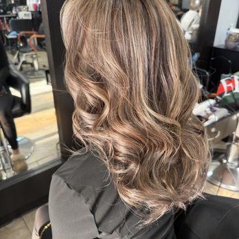 QT Salon - The exact color I wanted. - Hair Salons Near Me - Westminster, California QT Salon - The exact color I wanted. - Hair Salons Near Me - Westminster, California