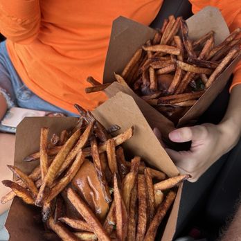 Eighty Chicken Sandwiches - Chicken Sandwich covered in fries - Sandwiches Near Me - Kahuku, Hawaii Eighty Chicken Sandwiches - Chicken Sandwich covered in fries - Sandwiches Near Me - Kahuku, Hawaii