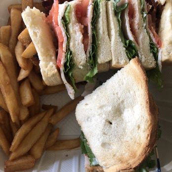 Downtown cafe - Turkey club sandwich - Breakfast & Brunch Near Me - Pittsburg, California