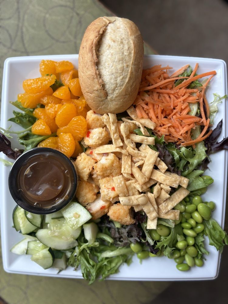 Saladworks Logo