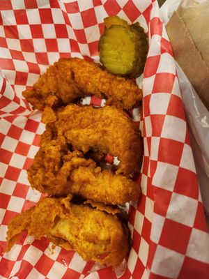 Bolton's Spicy Chicken & Fish by null