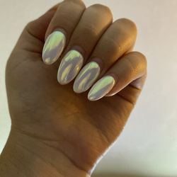 Red Nails