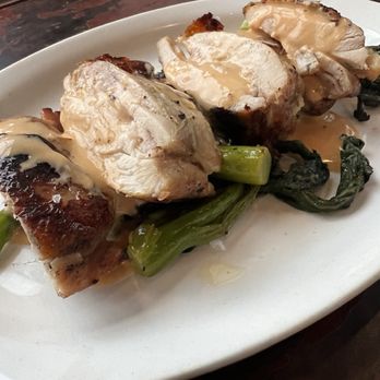 Esca - Amish Chicken - Mediterranean Near Me - St. Louis, Missouri