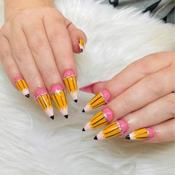 Nail Psychic 