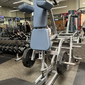 Fitness 19 - Gardena - V-squat - Gyms Near Me - Gardena, California Fitness 19 - Gardena - V-squat - Gyms Near Me - Gardena, California