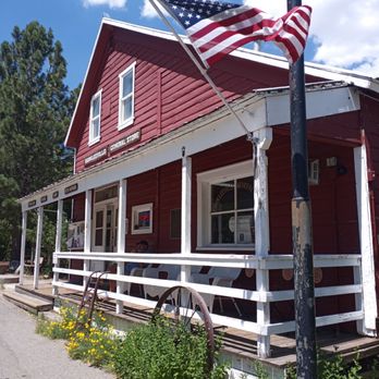 Markleeville General Store - a flag on a pole - Convenience Stores Near Me - Markleeville, California Markleeville General Store - a flag on a pole - Convenience Stores Near Me - Markleeville, California