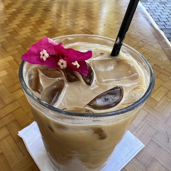 Castro’s - Vanilla latte (with homemade vanilla syrup) - Latin American Near Me - Honolulu, Hawaii Castro’s - Vanilla latte (with homemade vanilla syrup) - Latin American Near Me - Honolulu, Hawaii