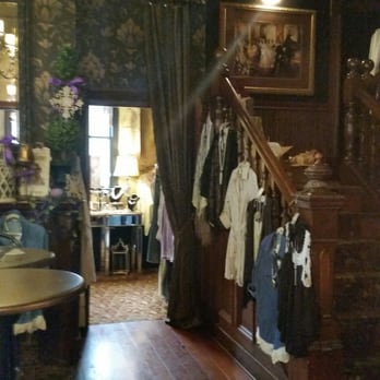 Ivy on the Square - Boutique shopping and divine lunching all in one place - Southern Near Me - Ocala, Florida Ivy on the Square - Boutique shopping and divine lunching all in one place - Southern Near Me - Ocala, Florida