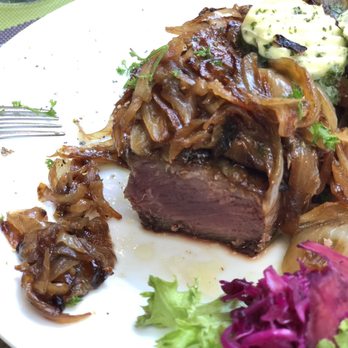 Hofschänke - Rumpsteak - Medium Rare wie bestellt - Palatine Near Me - Winden, RP