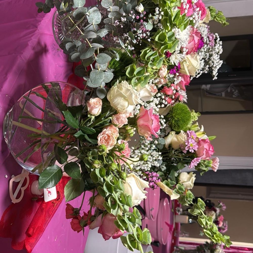 Potomac Floral Wholesale - Final bouquets from a diy bouquet bar - Florists Near Me - Silver Spring, Maryland