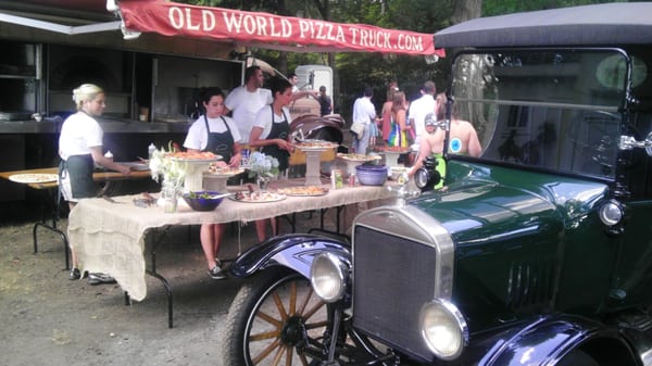 Old World Pizza Truck by null