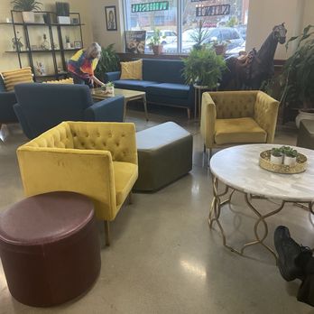 North End Cafe - Couch seating - Diners Near Me - Lafayette, Indiana