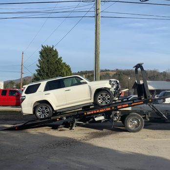 Fletcher Towing - Towing Near Me - Fletcher, North Carolina Fletcher Towing - Towing Near Me - Fletcher, North Carolina