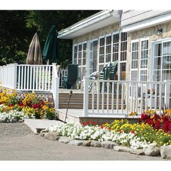 Finger Lakes Getaways - Vacation Rentals Near Me - Penn Yan, New York Finger Lakes Getaways - Vacation Rentals Near Me - Penn Yan, New York