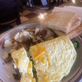 College Cafe - Omelette - Breakfast & Brunch Near Me - Durango, Colorado