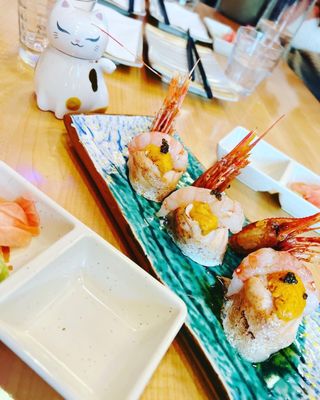 Hamono Sushi by null