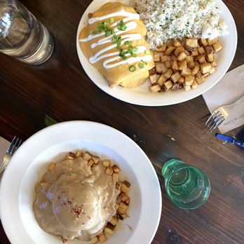 The Fix KC - Fried Breakfast Burrito, Biscuits & Gravy - Vegan Near Me - Kansas City, Missouri The Fix KC - Fried Breakfast Burrito, Biscuits & Gravy - Vegan Near Me - Kansas City, Missouri