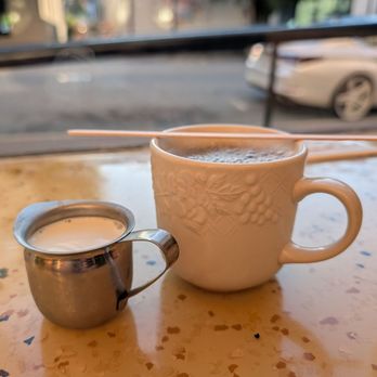 Chez Genèse - French Near Me - Greensboro, North Carolina
