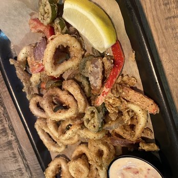 Kelseys Original Roadhouse - Classic Calamari - Comfort Food Near Me - Brampton, Ontario