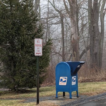 US Post Office - Drive up mailbox - Post Offices Near Me - Bantam, Connecticut