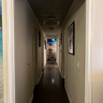 H2 Foot Spa & Massage - Hallway - Massage Therapy Near Me - La Jolla, California H2 Foot Spa & Massage - Hallway - Massage Therapy Near Me - La Jolla, California